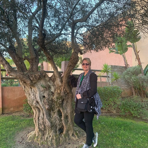 Meet your Posher, Wendy - Picture 5 of 5